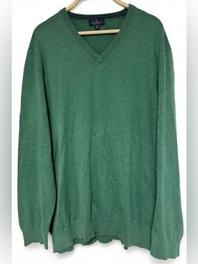 Brooks Brothers Men's V-Neck Sweater in Forest Green